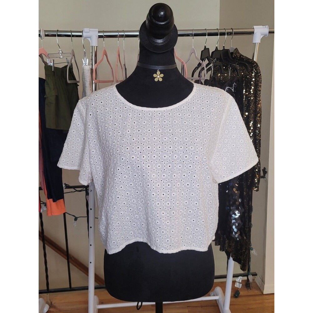 H&M White Eyelet Crop Top Size 12